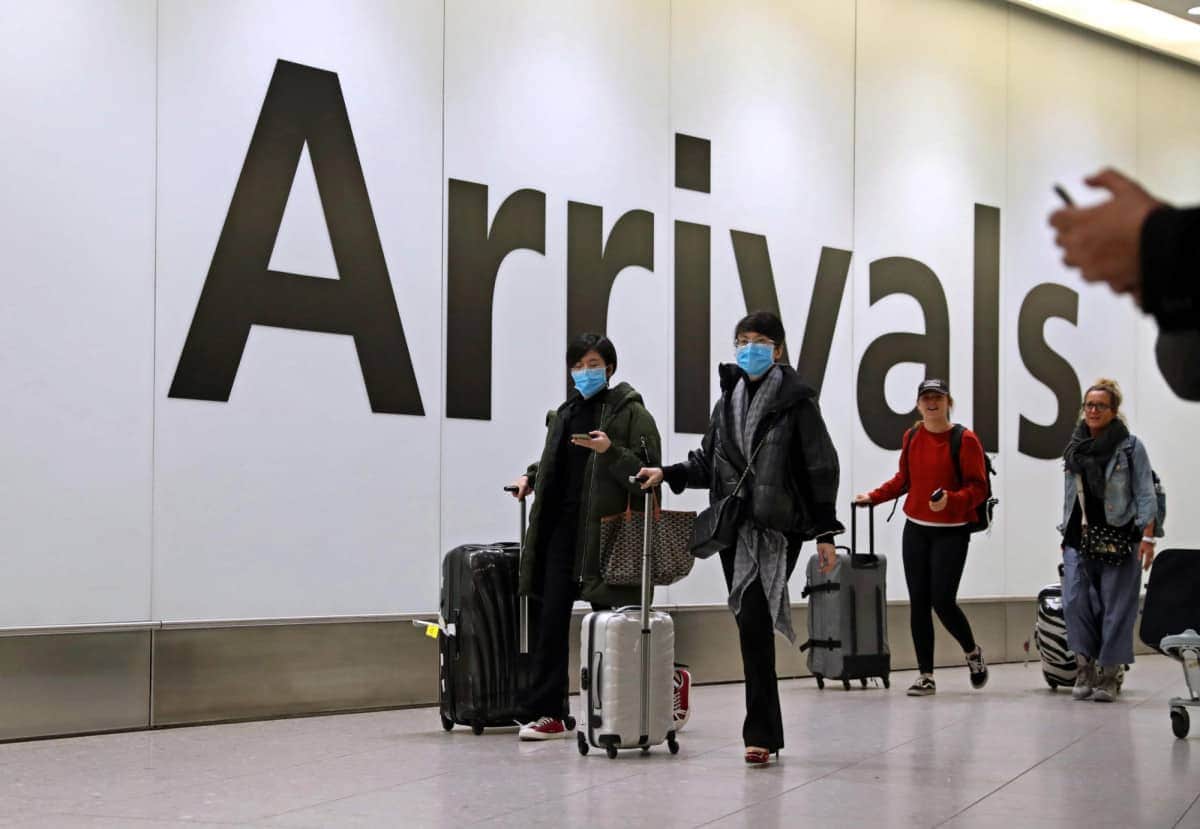 L_163415_llegadas-internacionales-en-heathrow