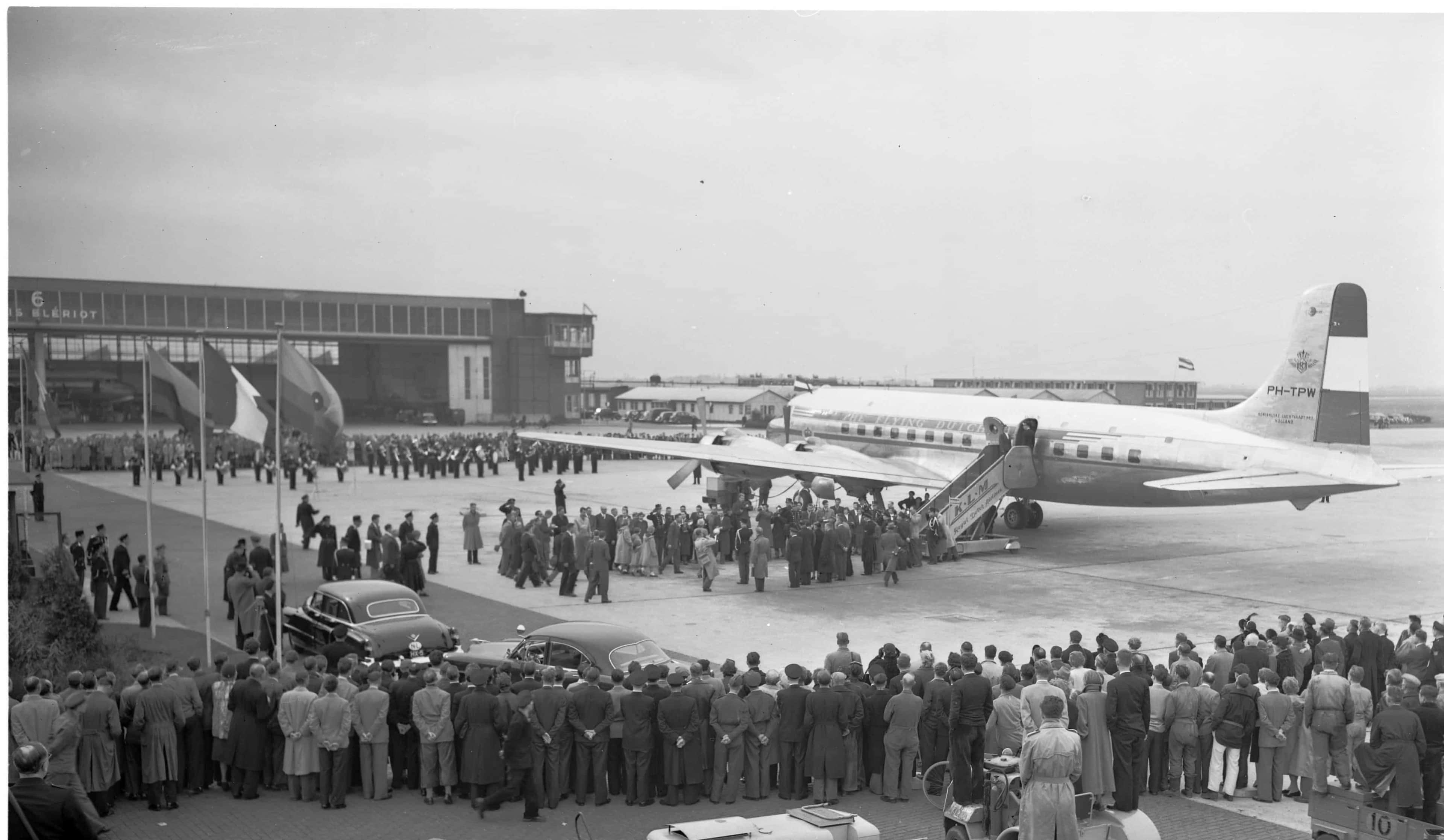 1952 27 okt Openingsvlucht Mexico Douglas DC6 PH-TPW_WA