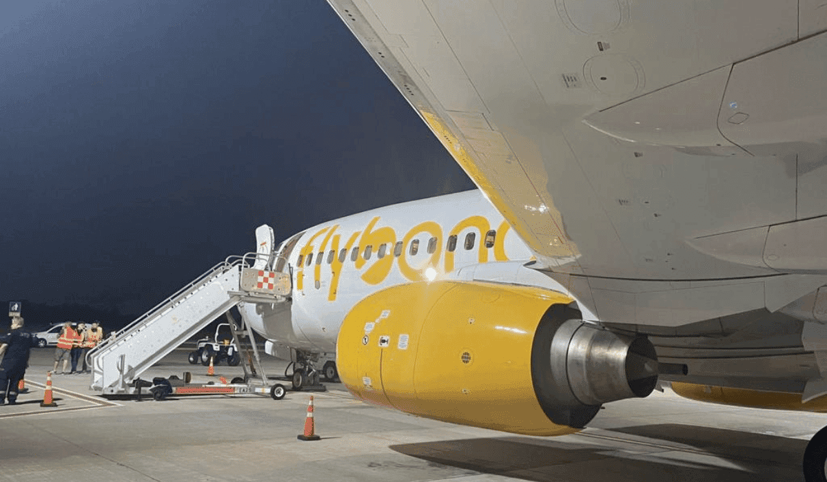 Flybondi-recibe-9-avion-1