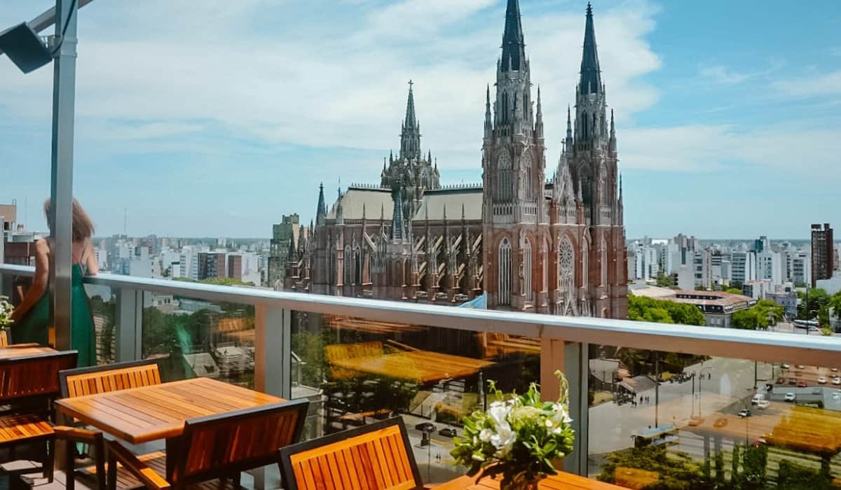 dazzler-la-plata-hotel-catedral-1
