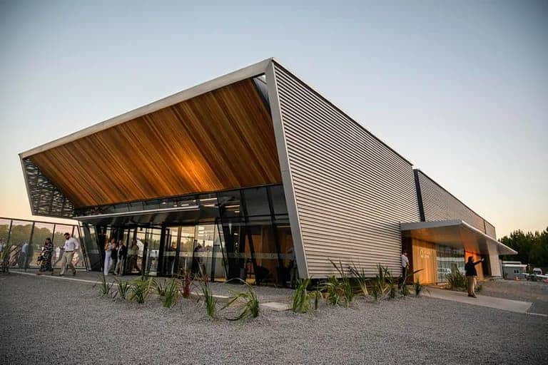 uruguay-inaugura-nuevo-aeropuerto-internacional-de-carmelo-2