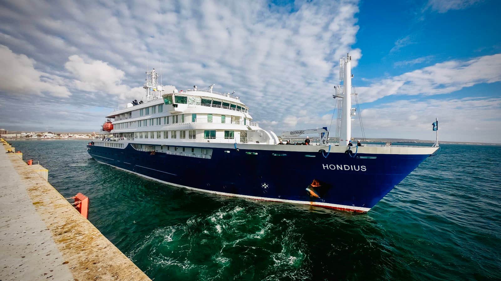 temporada-de-cruceros-en-puerto-madryn-2023-1