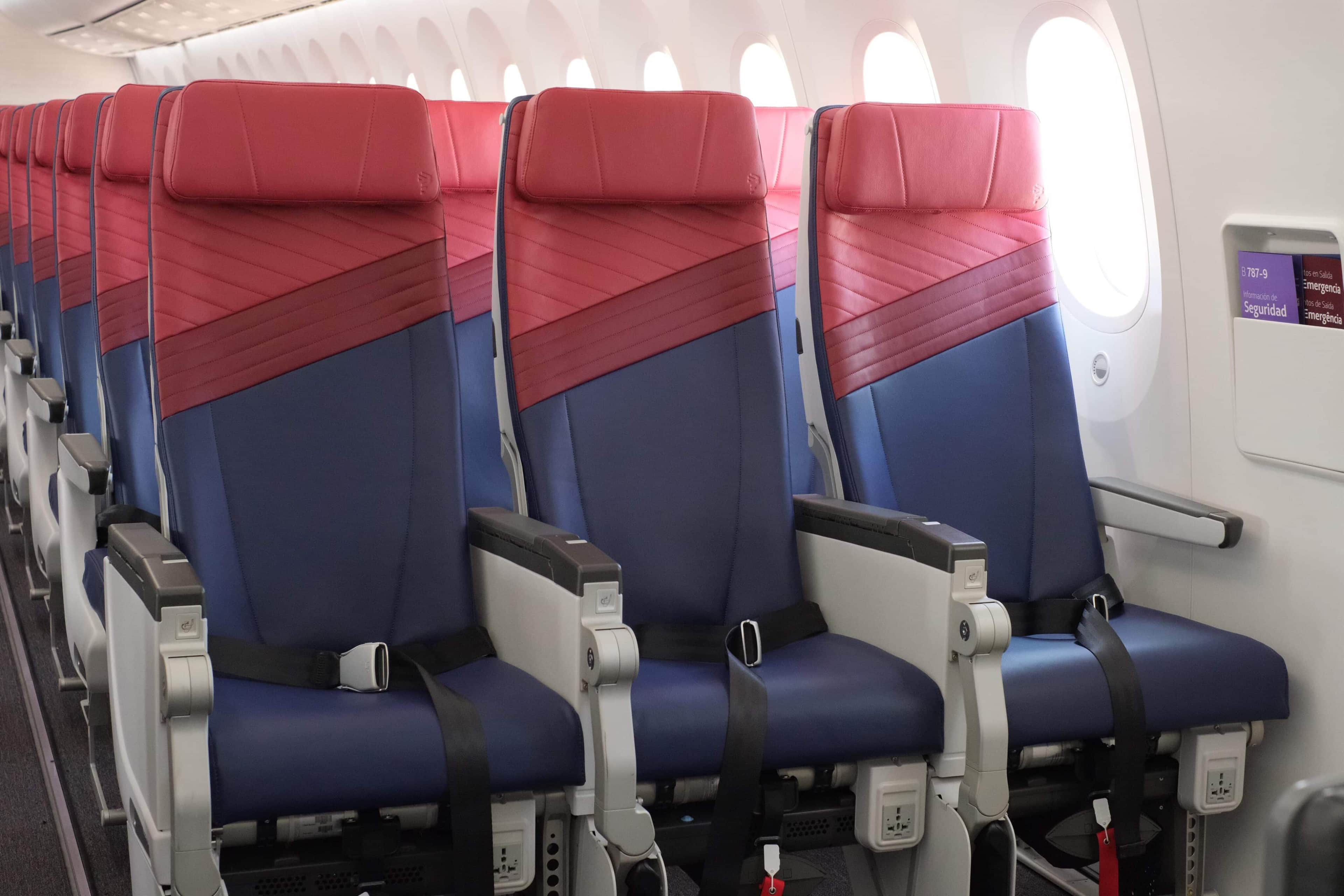 Latam-Airlines-1-Asientos Economy_1