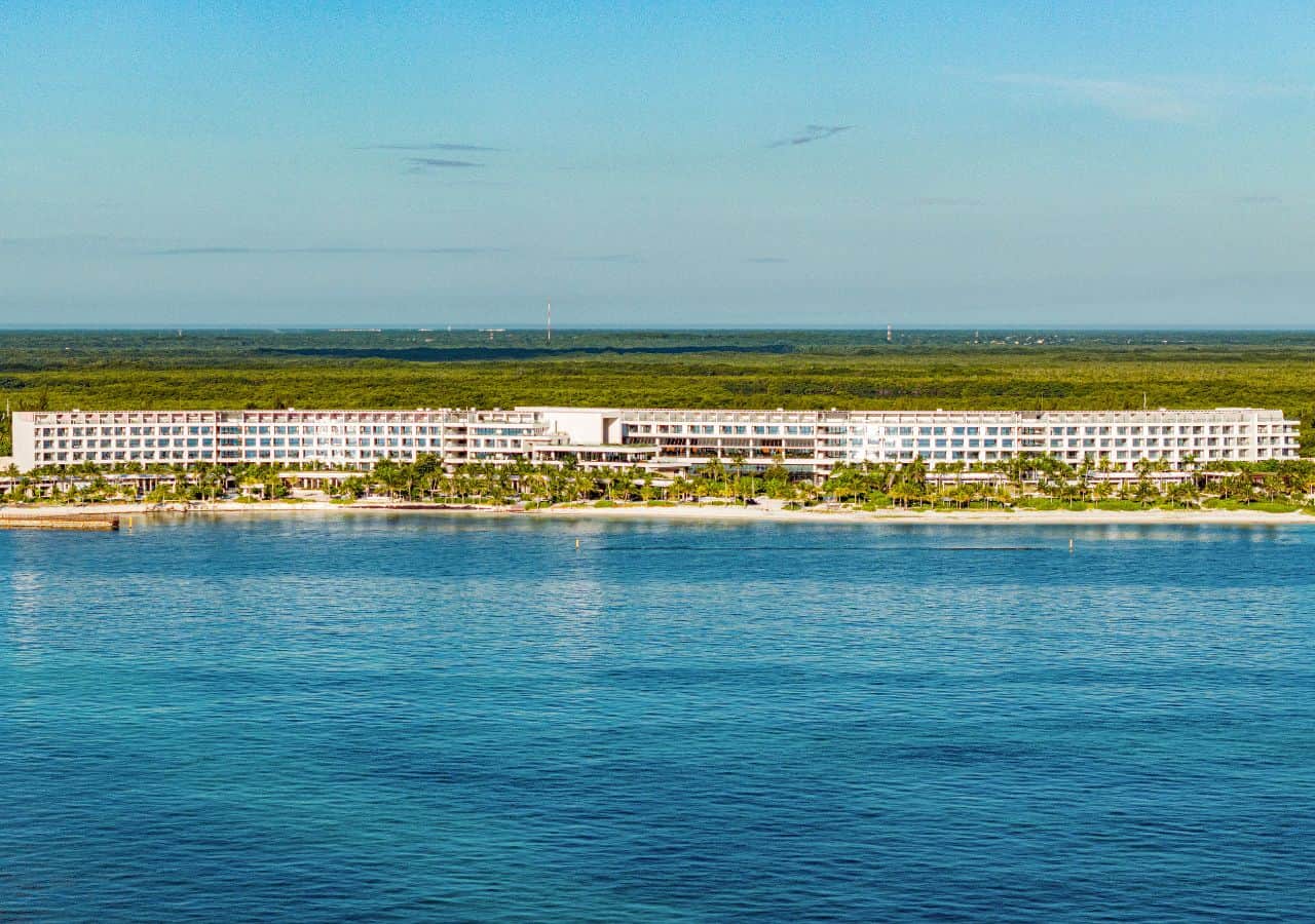 SLS-Playa-Mujeres-Caribe-Mexicano-Cancún-1