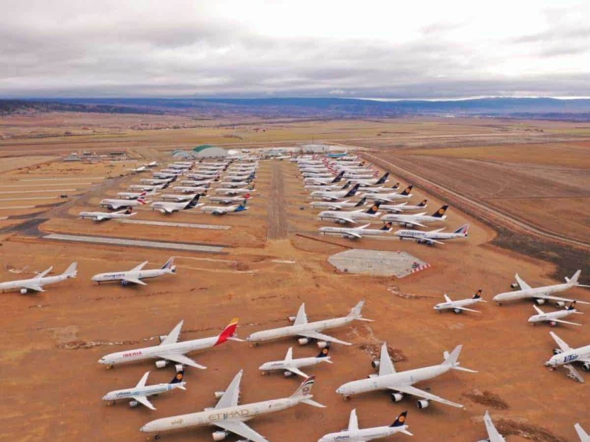 saturacion-de-aviones-en-la-espana-vaciada-el-aeropuerto-de-teruel-se-queda-pequeno