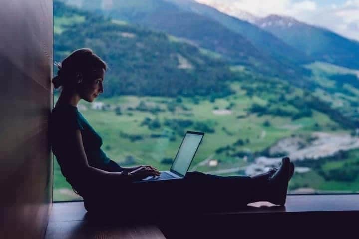 Argentina presenta una visa especial para nómades digitales en busca de fortalecer el turismo receptivo