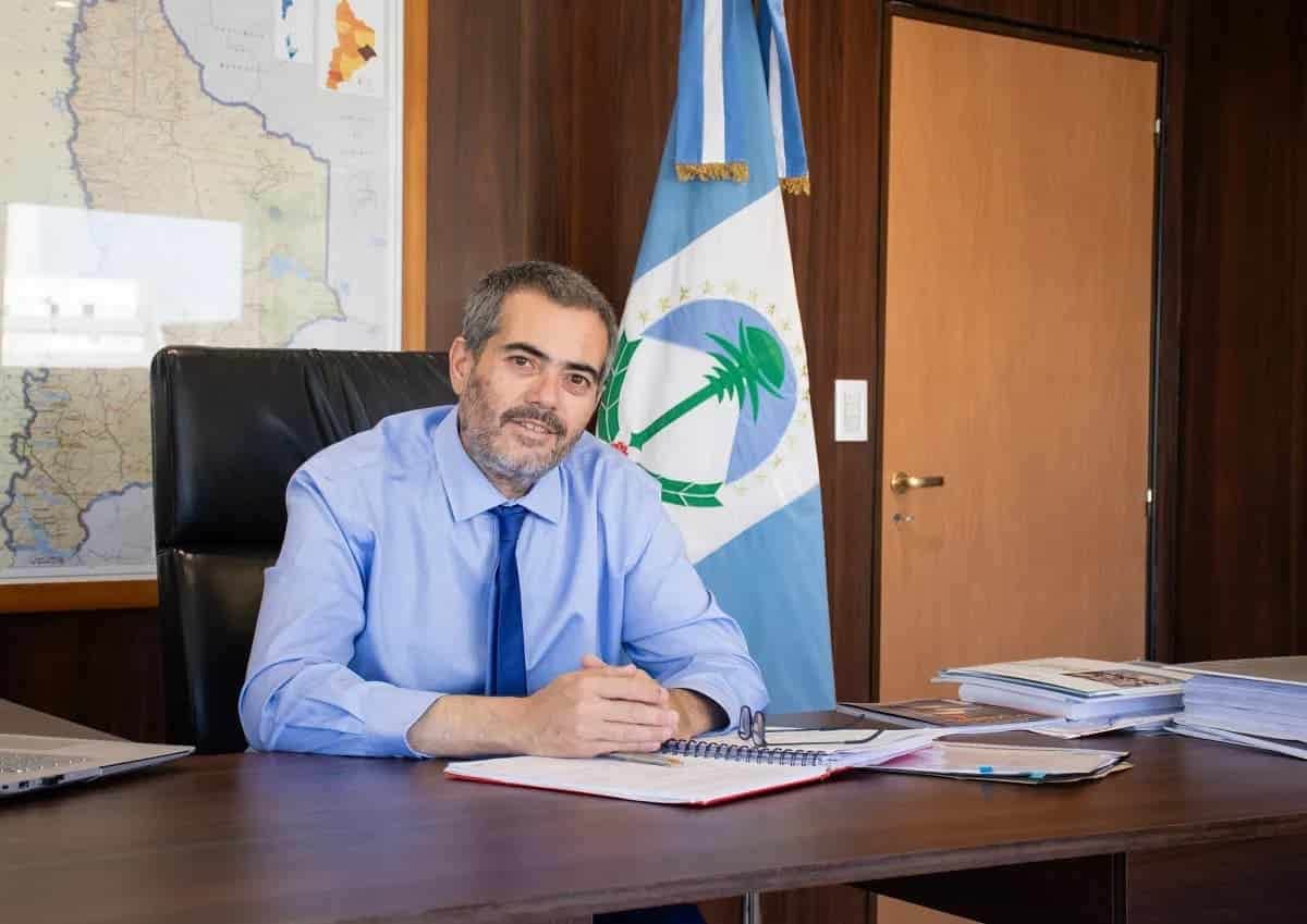Gustavo Fernández Capiet asume como nuevo Presidente del Ente Oficial de Turismo Patagonia Argentina