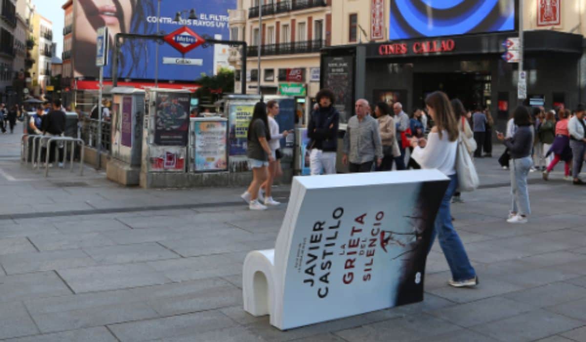 Los banco-libros de Madrid-Mejor-Campaña-de-Medios-Tradicionales-del-mundo-M&M-Global-Awards-1