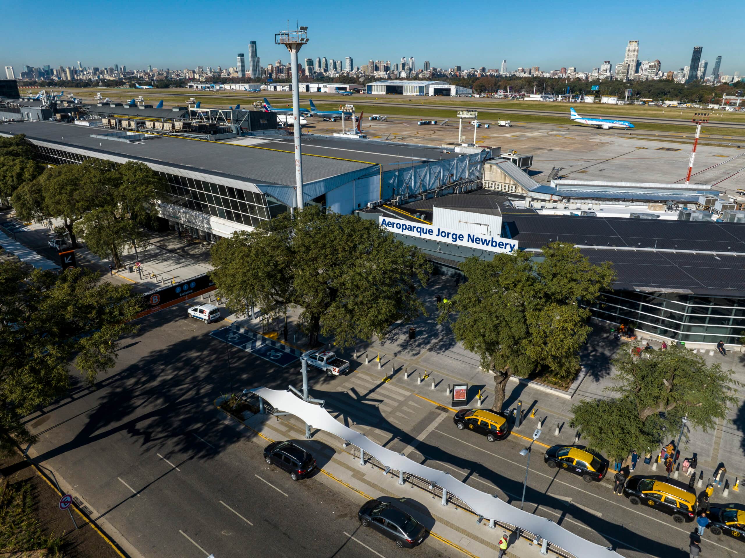 Aeroparque-quedó-finalista-Routes-Awards-2025-gran-reconocimiento-mejorar-experiencia-de-pasajeros-1